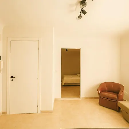 Grappa Cozy - Center * Bari